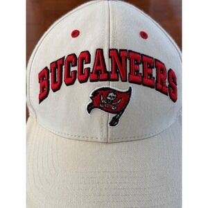 Vintage Tampa Bay Buccaneers Adjustable Strap Hat Cap NFL Twins Enterprises OSFA